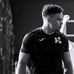 Sorahost • Hosting WWW • Domeny - Widoczna różnica na plus